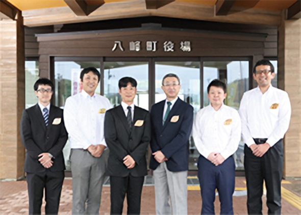 八峰町様