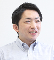 税務課 住民税係 係長 外川 博章 氏