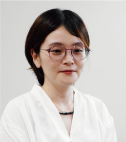 行政管理部 税務課 事務員 林 七星 氏